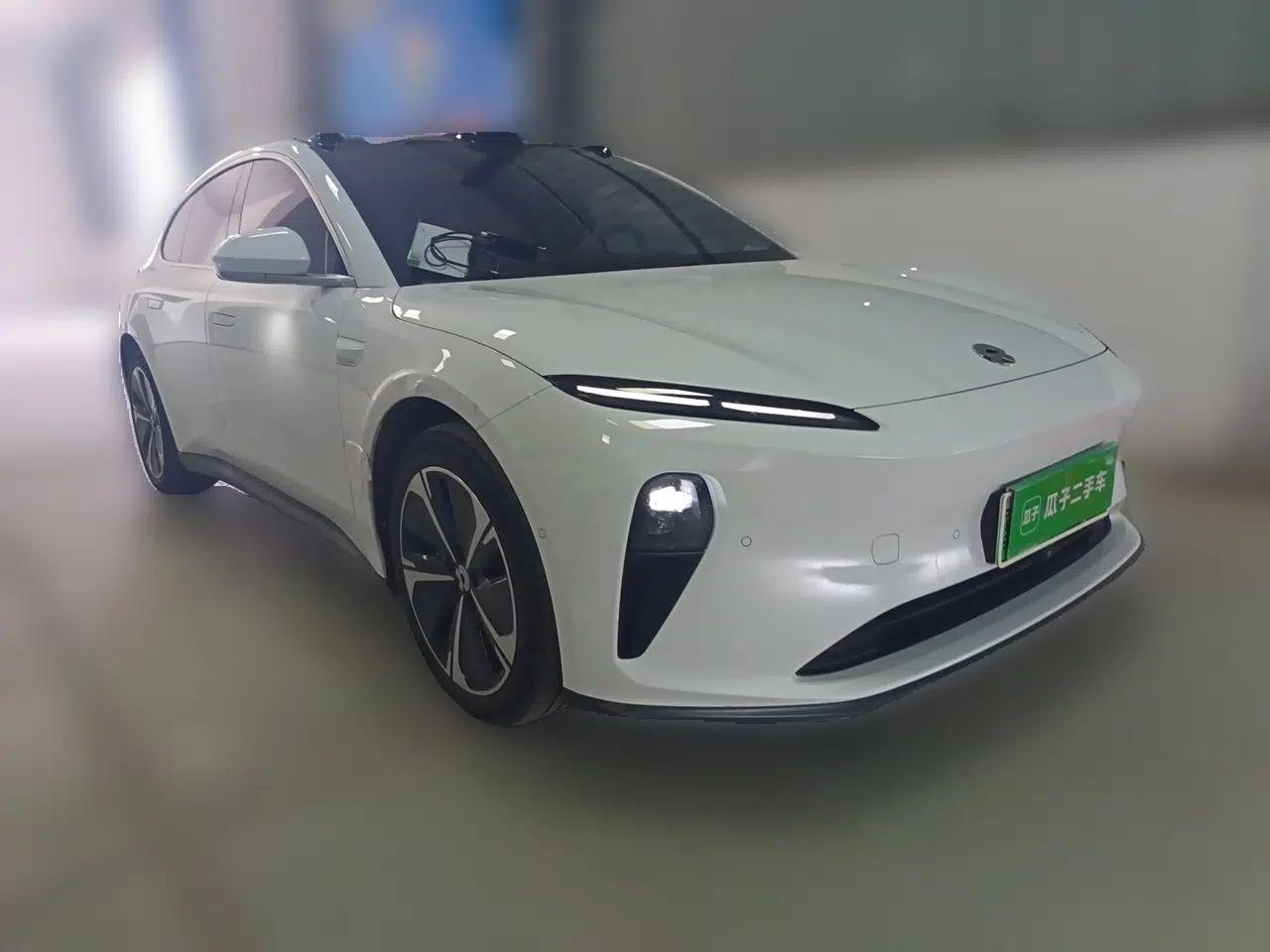Nio ET5T 2024 75kWh Touring — миниатюра 3