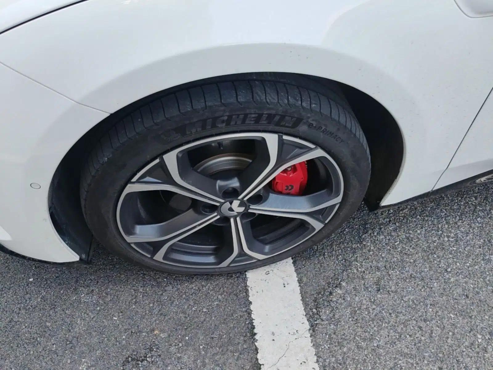 Nio ET5T 2025 75 kWh Touring — миниатюра 10
