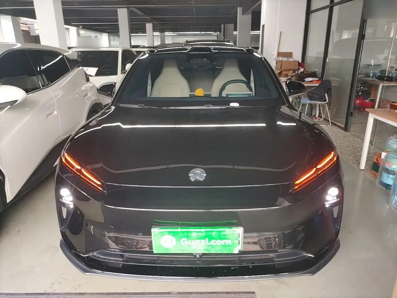 Nio ET5T 2024 75kWh Touring — миниатюра 2