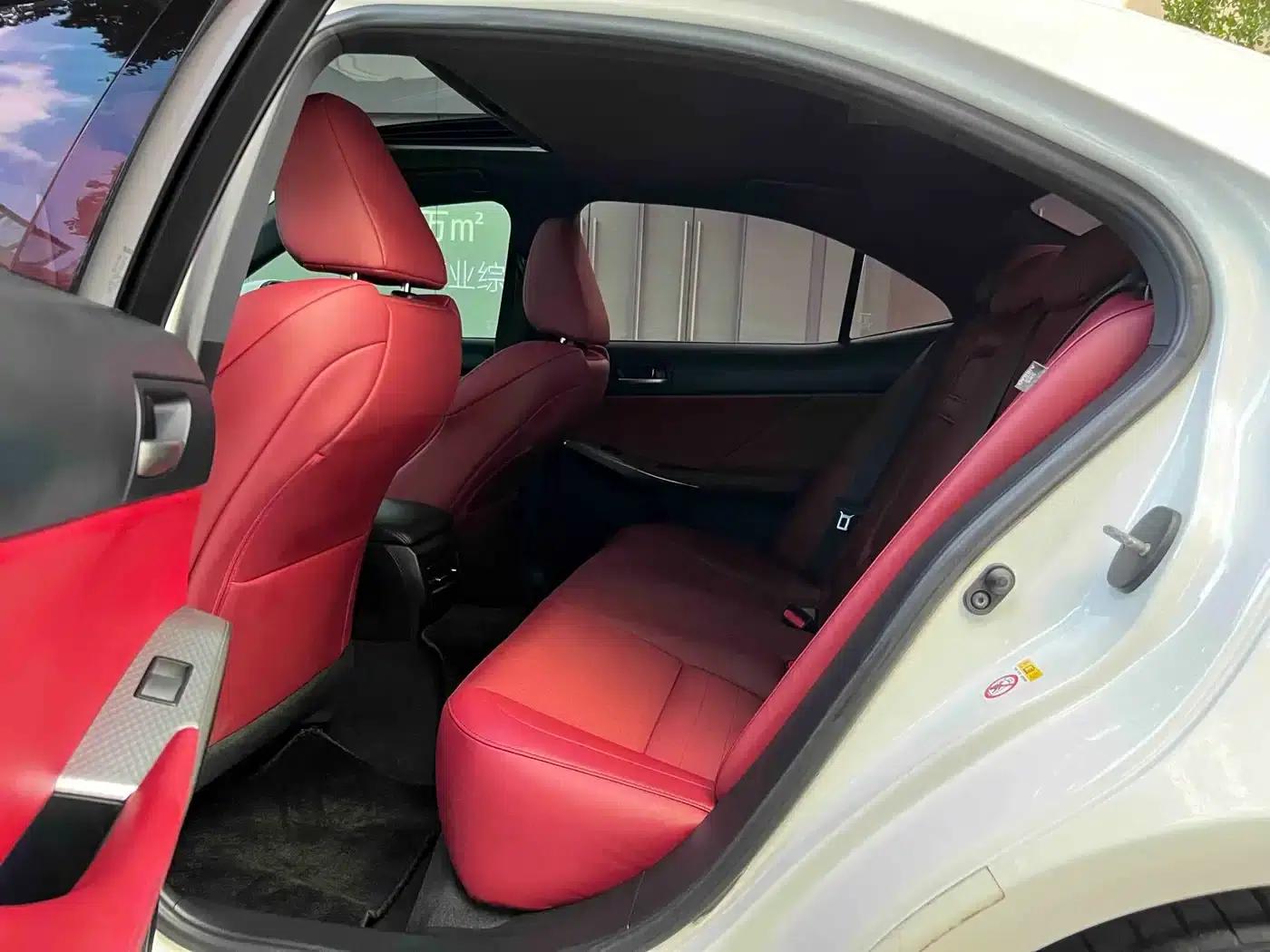 Lexus IS 2017 300 F SPORT Edition — миниатюра 12