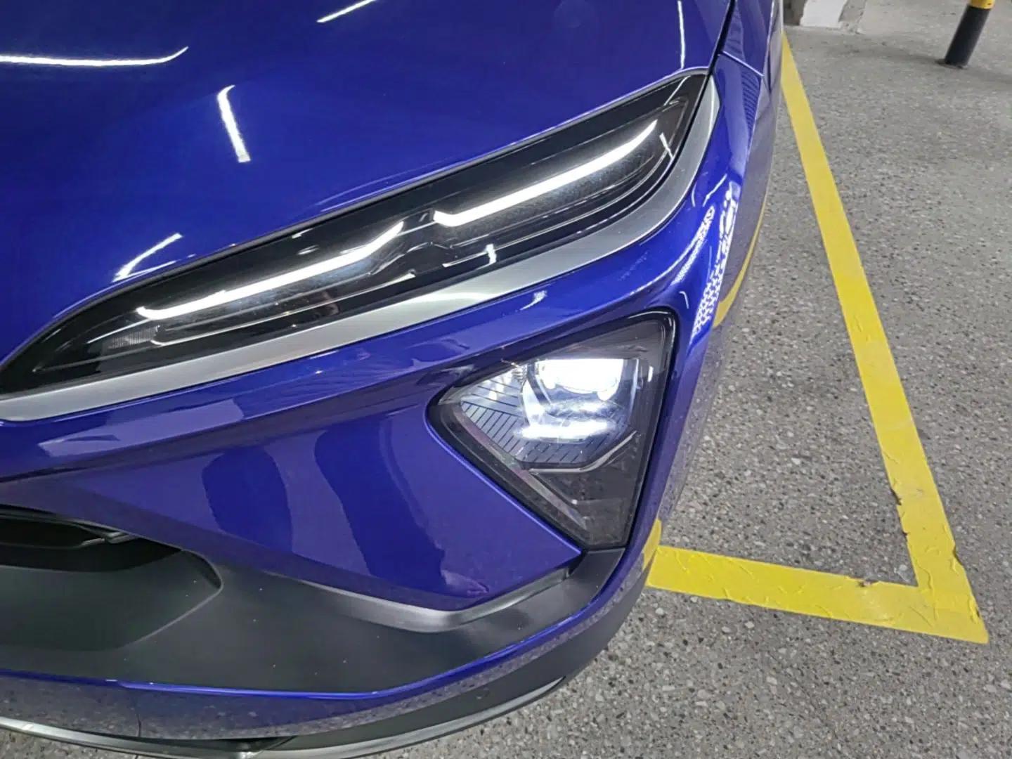 Nio EC6 2020 430 km Sport Version — миниатюра 8