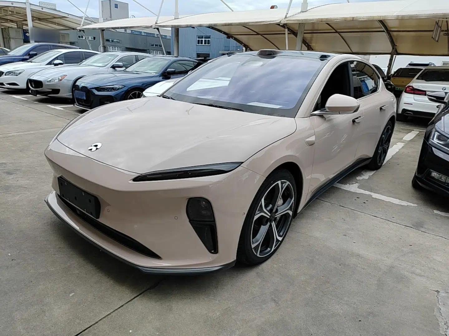 Nio ET5 2022 75 kWh — миниатюра 1