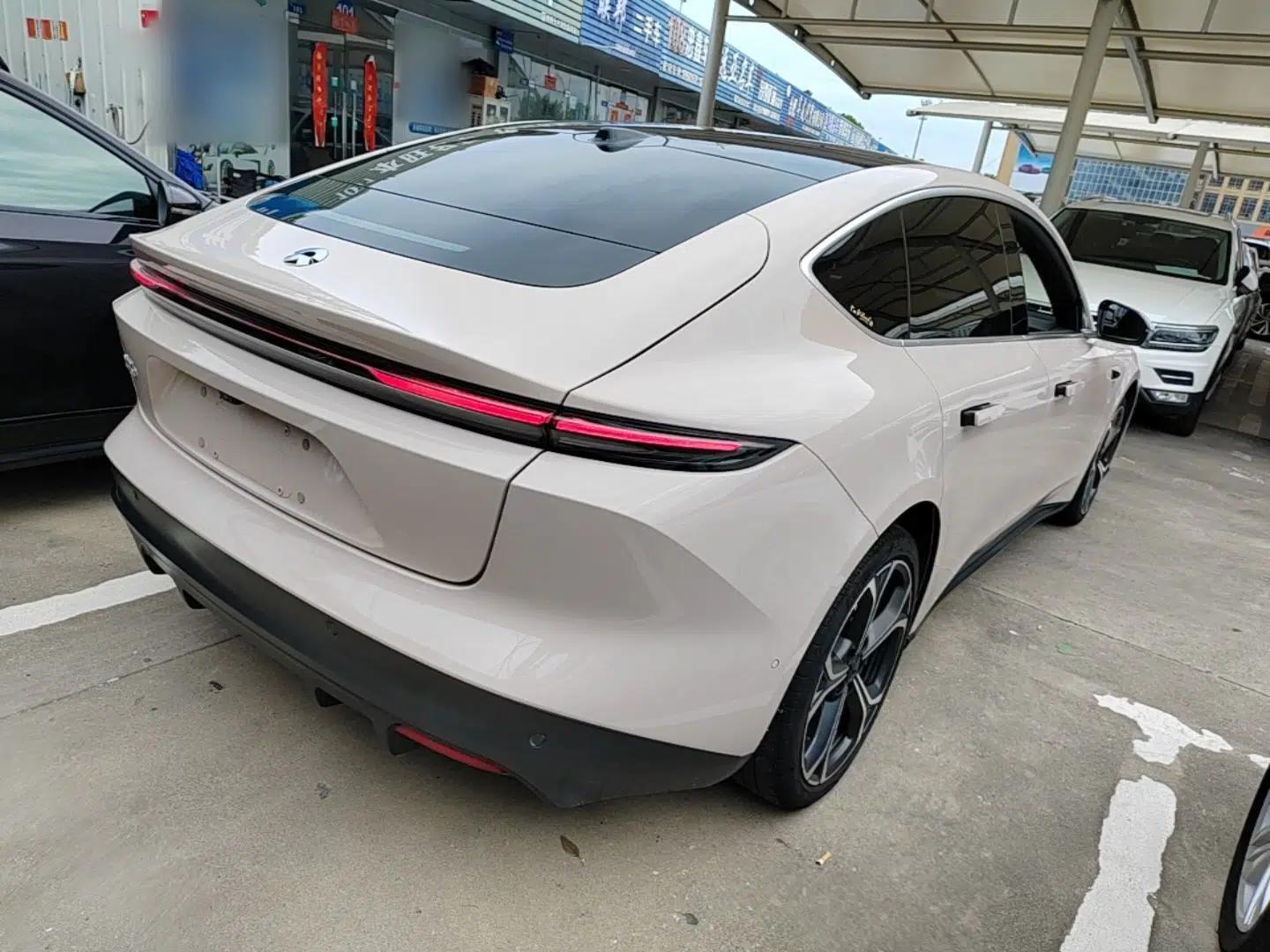 Nio ET5 2022 75 kWh — миниатюра 6