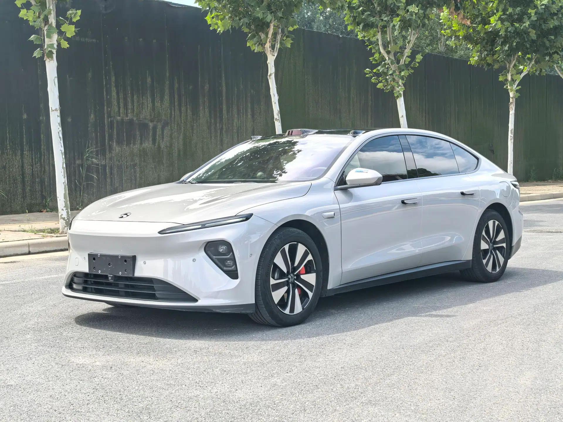 Nio ET7 2022 75 kWh — миниатюра 1