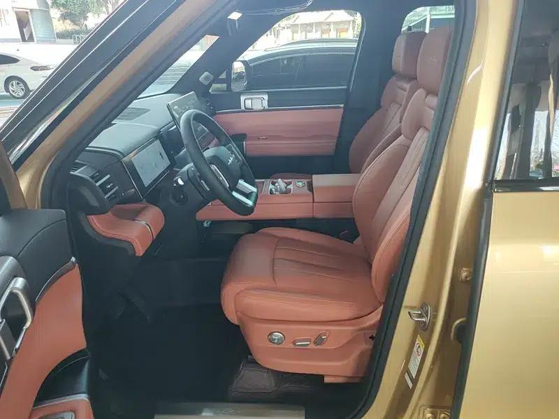 Titanium 7 PHEV 2025 Model 190KM AWD Ultra Edition — миниатюра 10