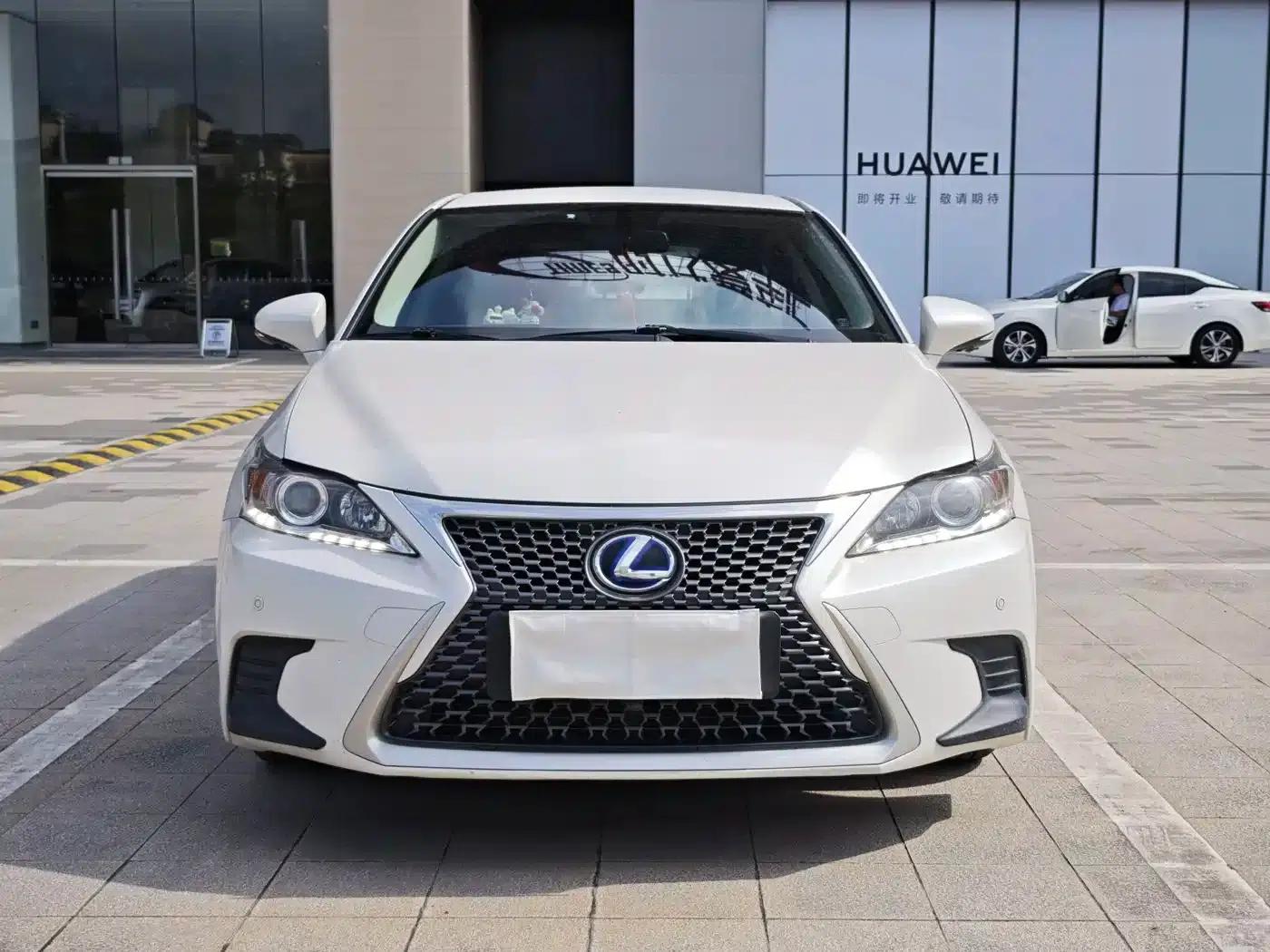 Lexus CT 2017 CT200h Elite Edition, Single Color, China V Emission Standard — миниатюра 2