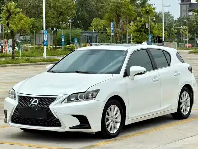 Lexus CT 2012 CT200h Elite Edition