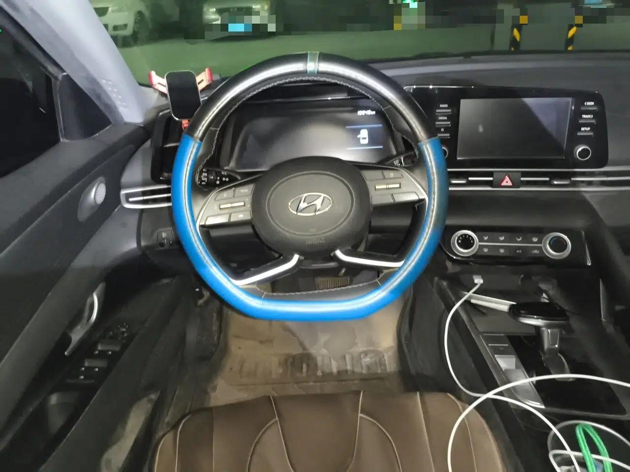 Hyundai Elantra 2021 1.5L CVT GLX Elite Edition — миниатюра 10