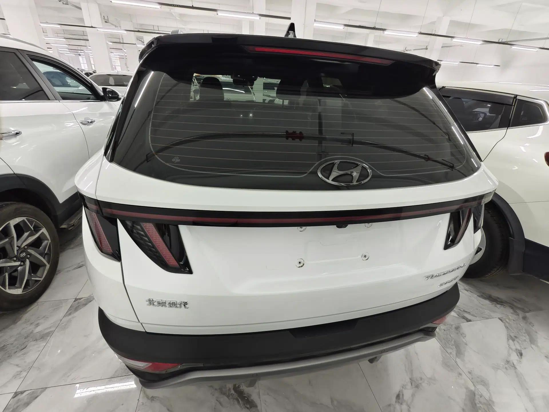 Hyundai Tucson 2023 Tucson L 1.5T Automatic Two-Wheel Drive DLX Luxury Edition — миниатюра 5