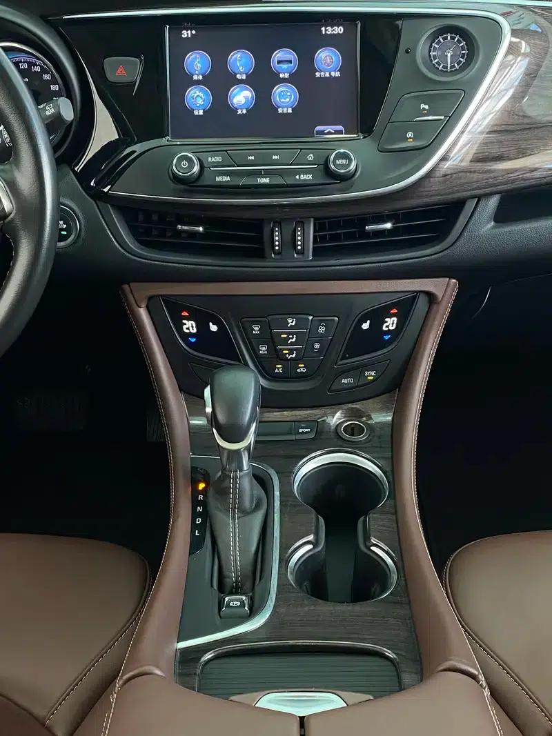 Envision 2017 28T AWD Leading Edition — миниатюра 14