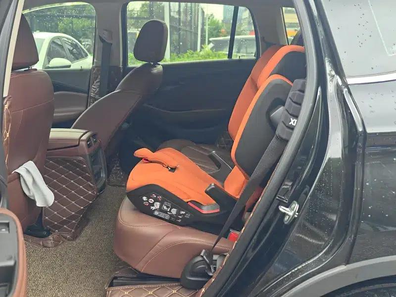 Buick Envision 2018 28T AWD Elite — миниатюра 6