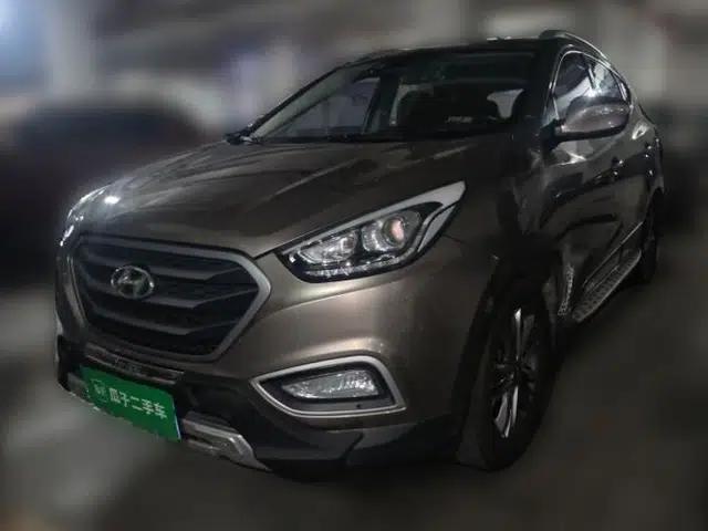Hyundai ix35 2013 2.0L Automatic Two-Wheel Drive Smart GLS China IV Standard