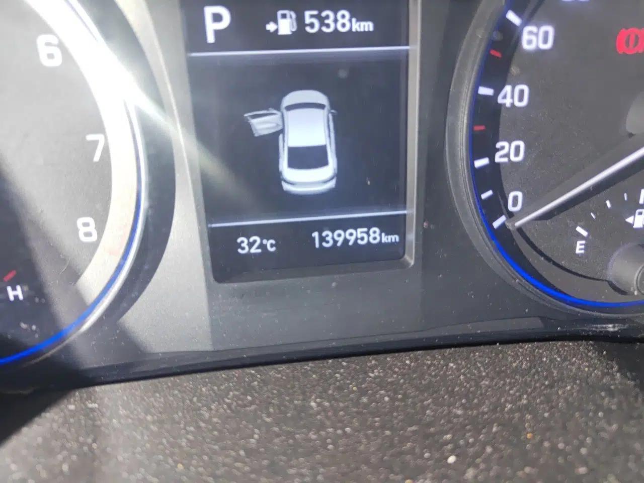 Hyundai Mistra 2017 1.8L Automatic Smart GLS China V Standard — миниатюра 12