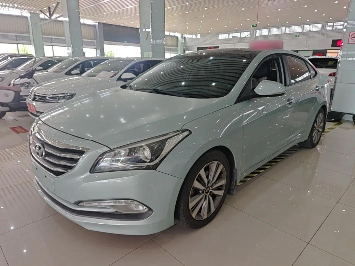 Hyundai Mistra 2014 1.8L Automatic Deluxe DLX Model — миниатюра 1