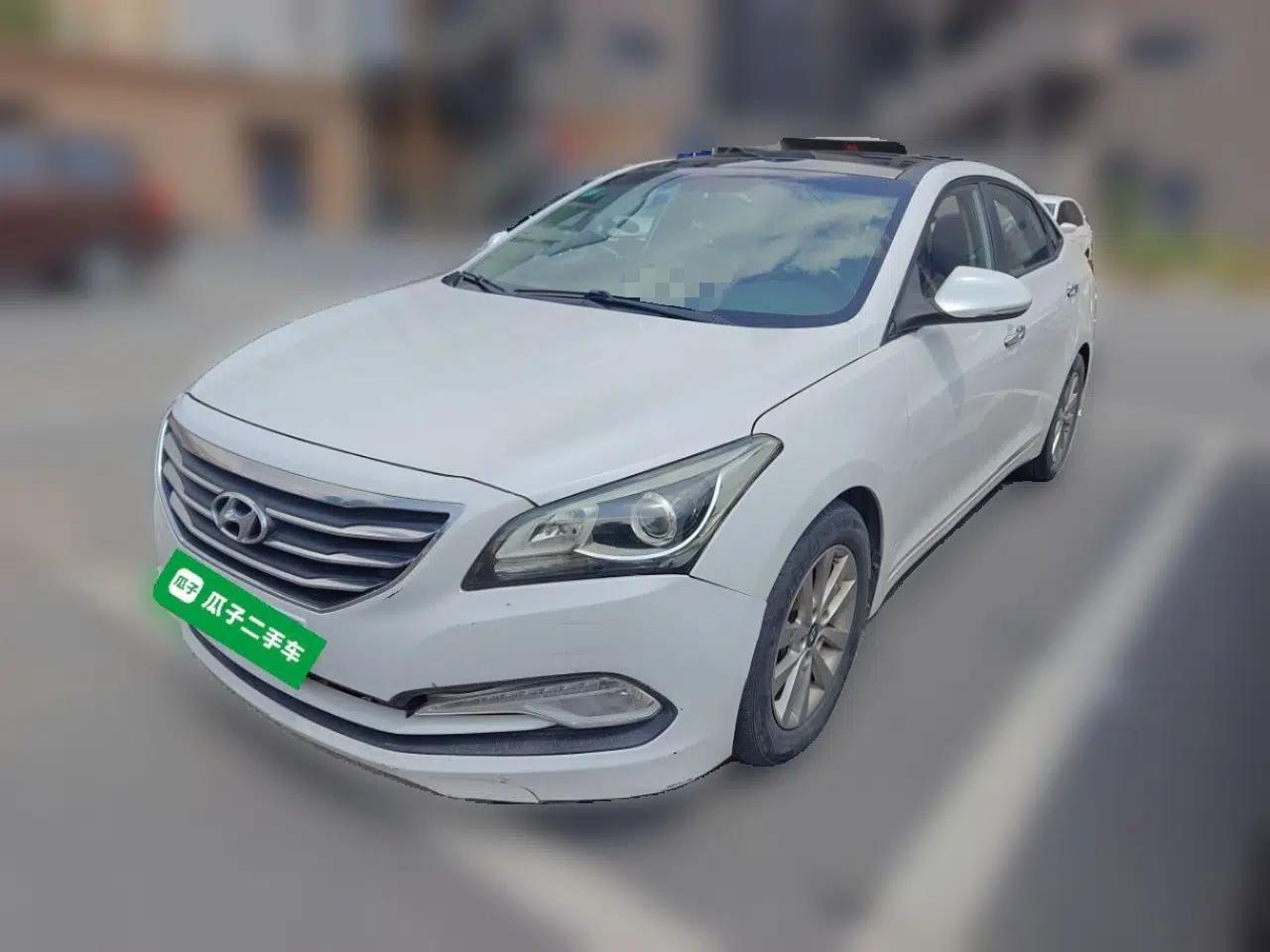 Hyundai Mistra 2014 1.8L Automatic Smart GLS — миниатюра 1