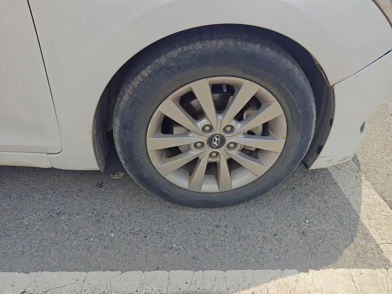 Hyundai Mistra 2014 1.8L Automatic Smart GLS — миниатюра 8