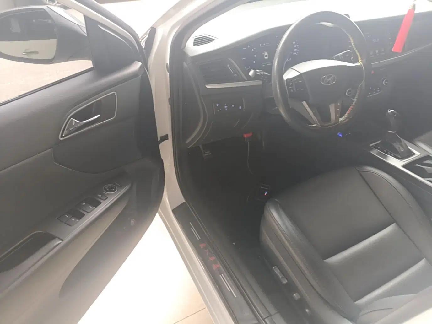 Hyundai Mistra 2017 1.8L Automatic Smart GLS China V Standard — миниатюра 18
