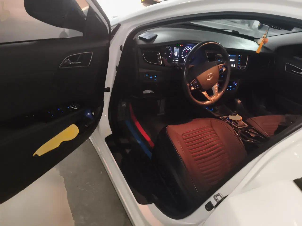 Hyundai Mistra 2016 1.8L Automatic Deluxe DLX Model — миниатюра 16