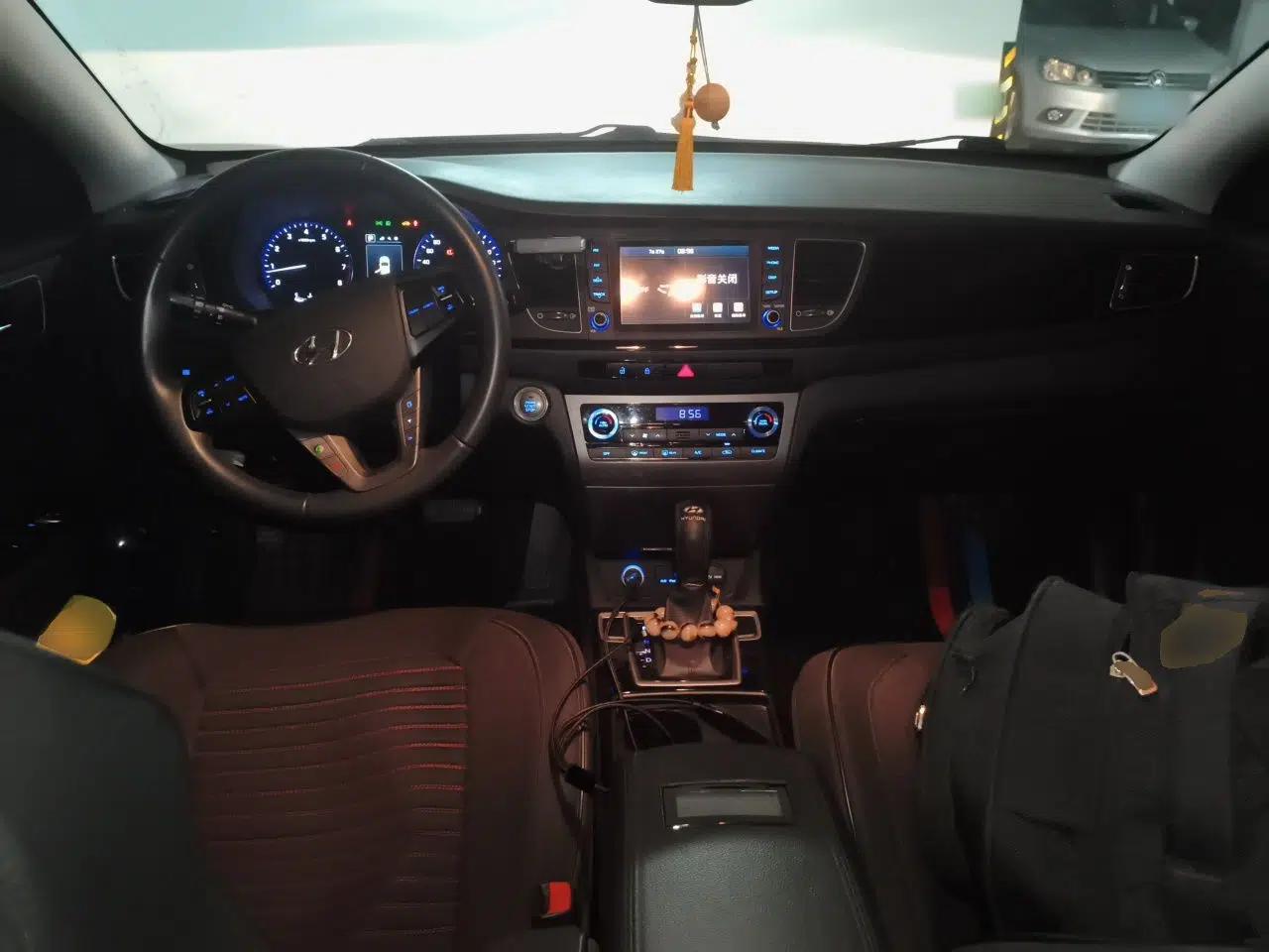 Hyundai Mistra 2016 1.8L Automatic Deluxe DLX Model — миниатюра 9