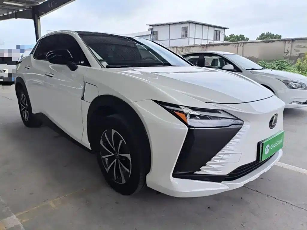 Lexus RZ 2023 300e Long Range Luxury Edition — миниатюра 4
