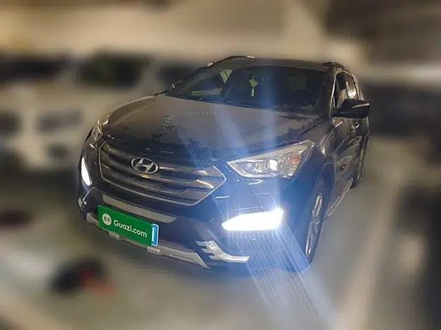 Hyundai Santa Fe 2013 Facelifted Version 2.0T Automatic Two-Wheel Drive Prestige Edition