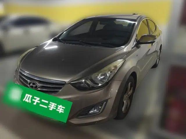 Hyundai Elantra (5th Generation / Langdong) 2012 1.6L Manual Leading Model