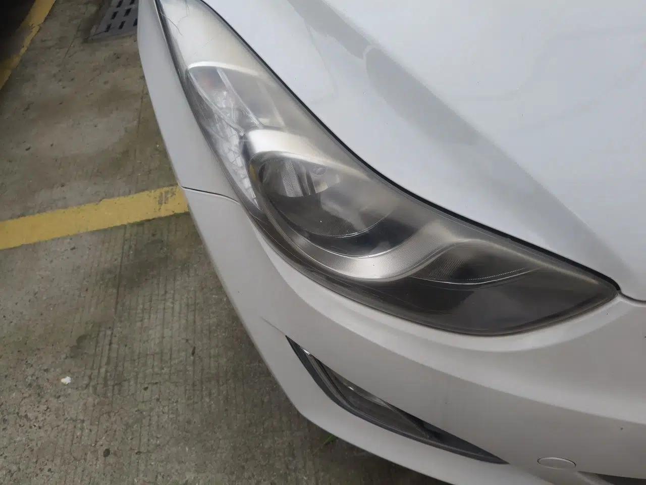 Hyundai Elantra (5th Generation / Langdong) 2013 1.6L Automatic Luxury Model — миниатюра 7