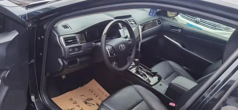 Camry 2016 2.0G 10th Anniversary Leading Edition — миниатюра 7