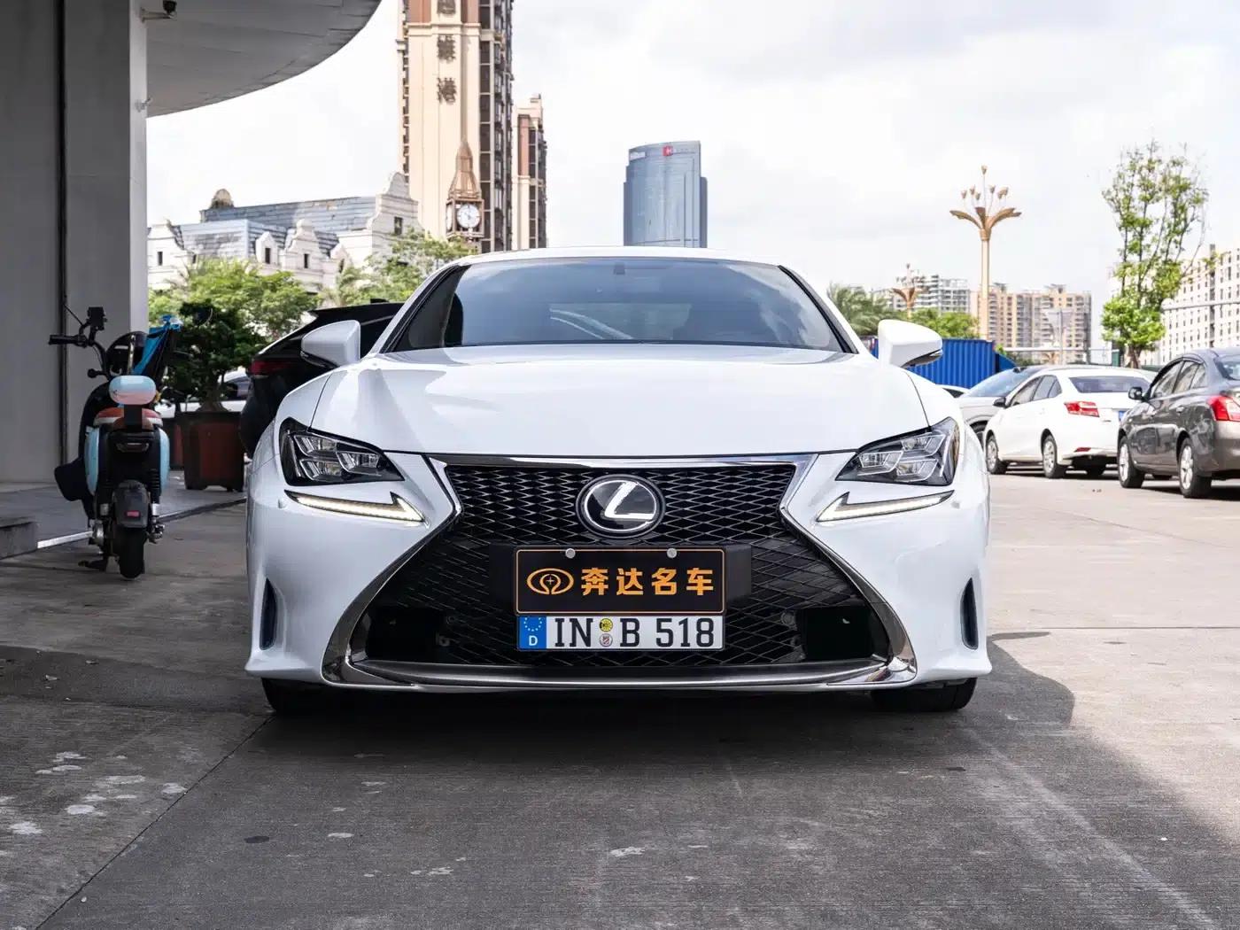 Lexus RC 2016 200t F SPORT Edition — миниатюра 2