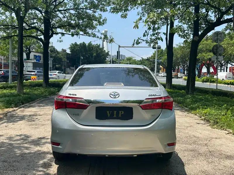 2014 Corolla 1.6L CVT GL-i — миниатюра 6