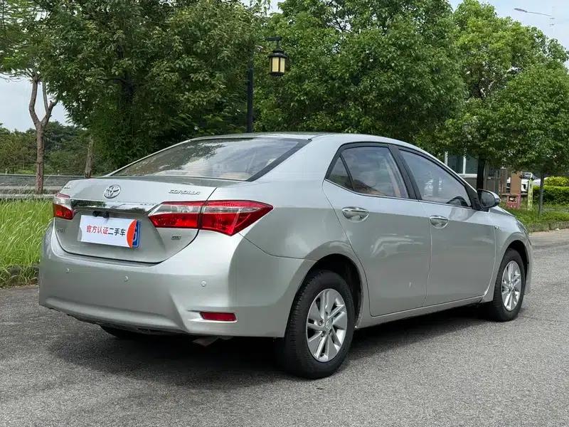 2014 Corolla 1.6L CVT GL — миниатюра 6