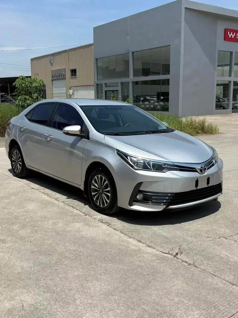 2017 Toyota Corolla Facelift 1.2T S-CVT GL (National V Emission Standard) — миниатюра 3