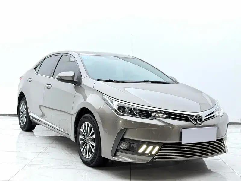2017 Toyota Corolla Facelift 1.2T S-CVT GL-i (National V Emission Standard) — миниатюра 3