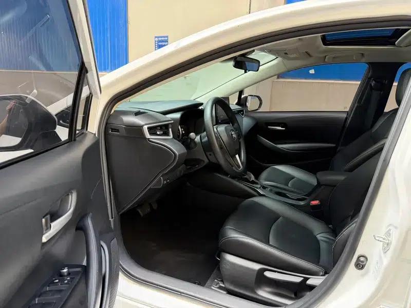 2021 Toyota Corolla 1.2T S-CVT Elite Edition — миниатюра 8