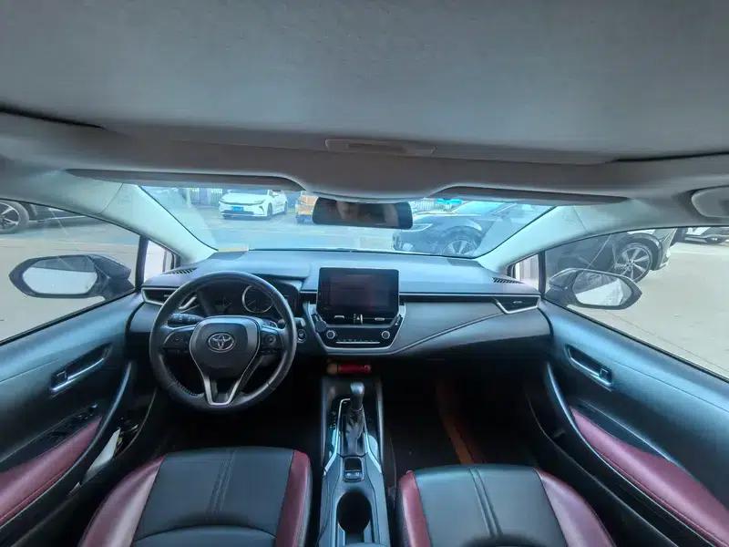 2023 Toyota Corolla 1.5L CVT 20th Anniversary Platinum Edition — миниатюра 14