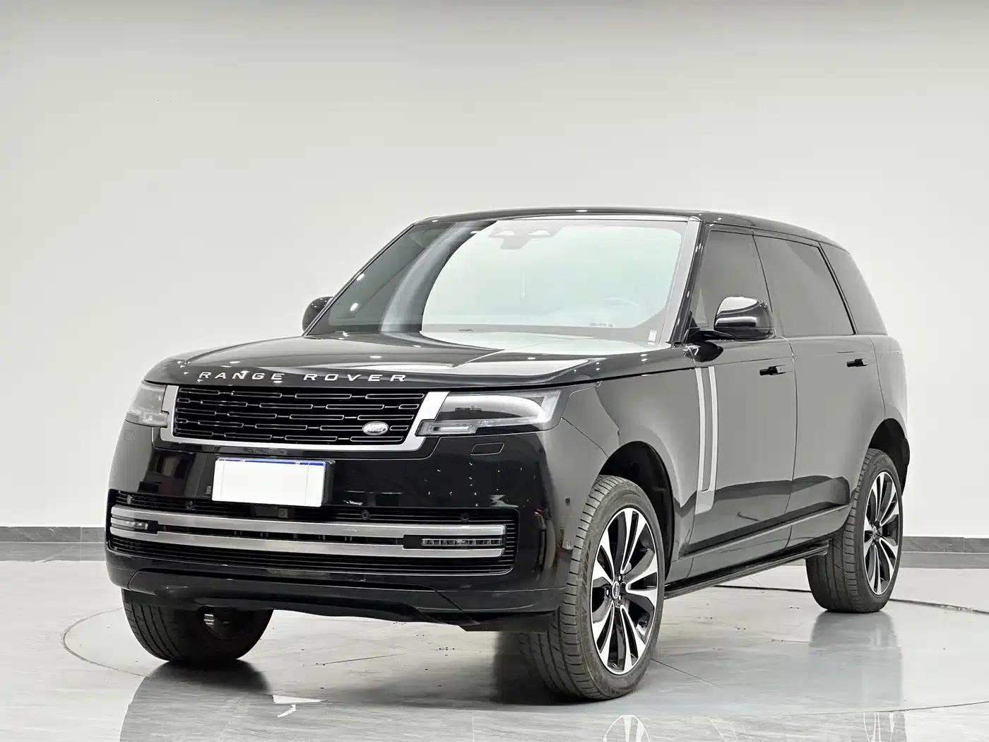 Range Rover 2023 3.0 L6 400PS Grand 7-Seat Extended Edition — миниатюра 1