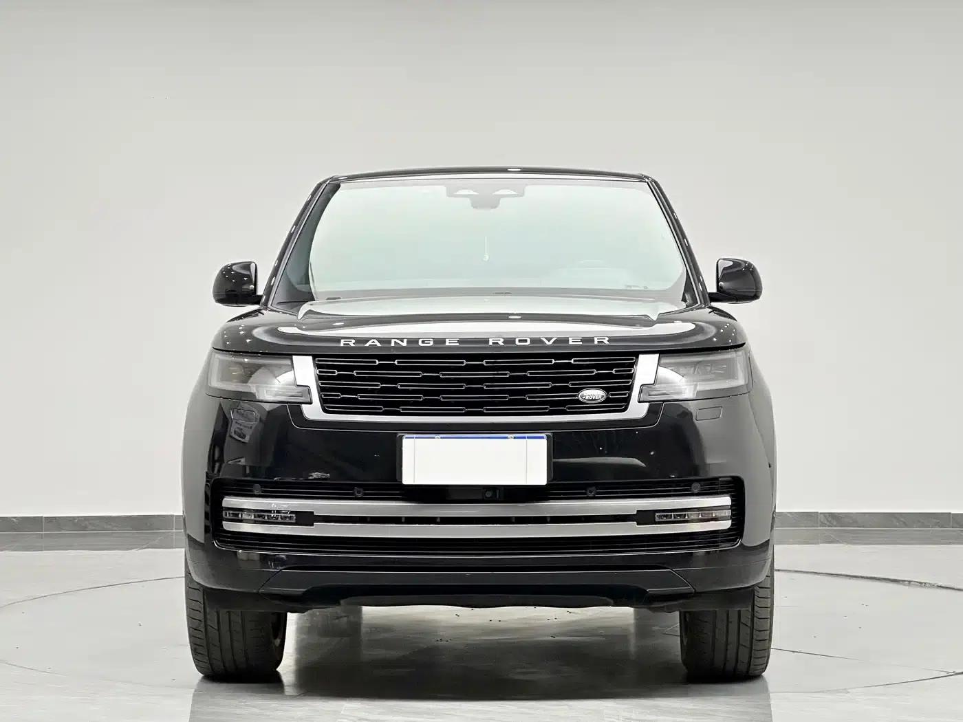 Range Rover 2023 3.0 L6 400PS Grand 7-Seat Extended Edition — миниатюра 2
