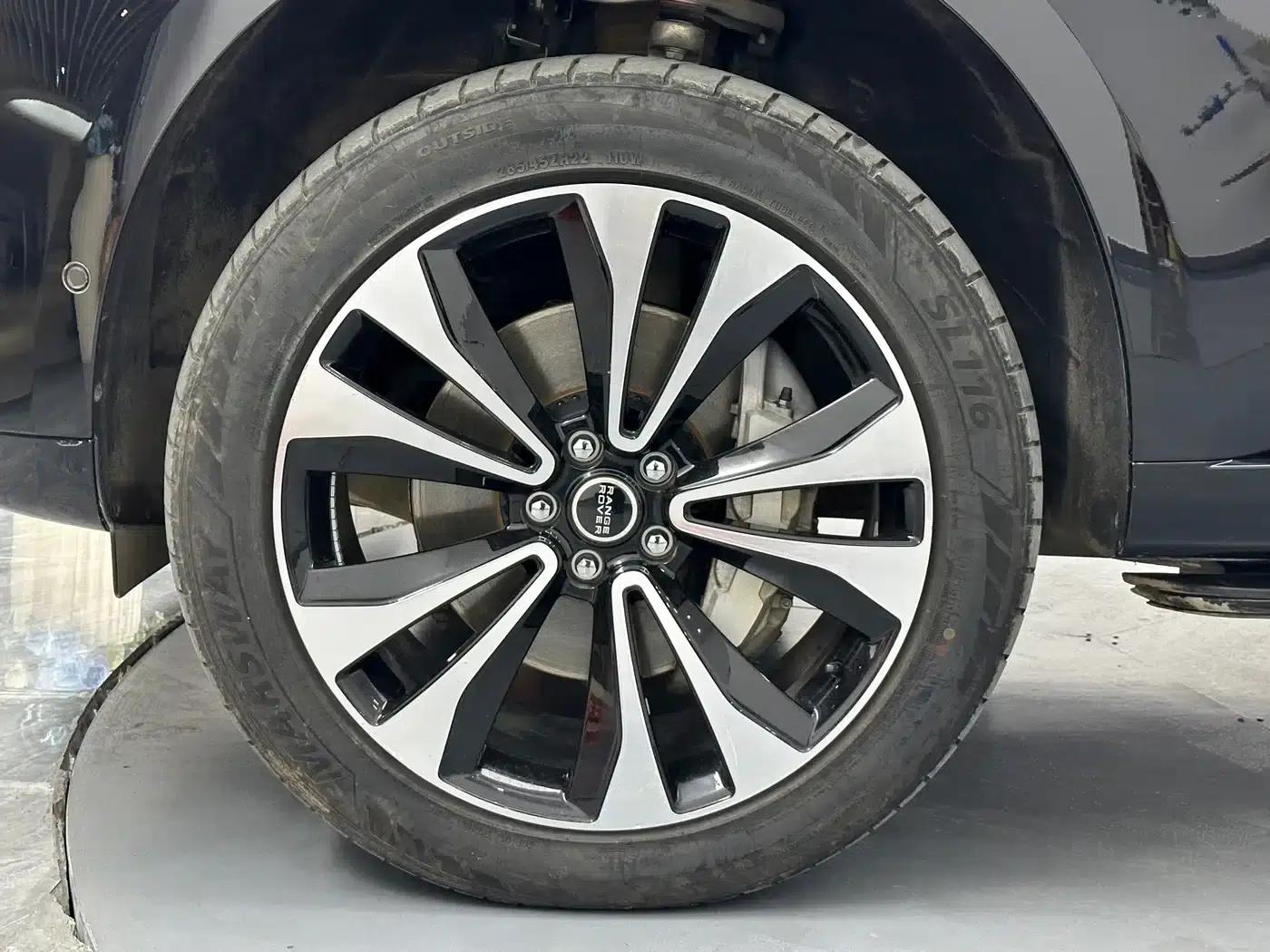Range Rover 2023 3.0 L6 400PS Grand 7-Seat Extended Edition — миниатюра 23