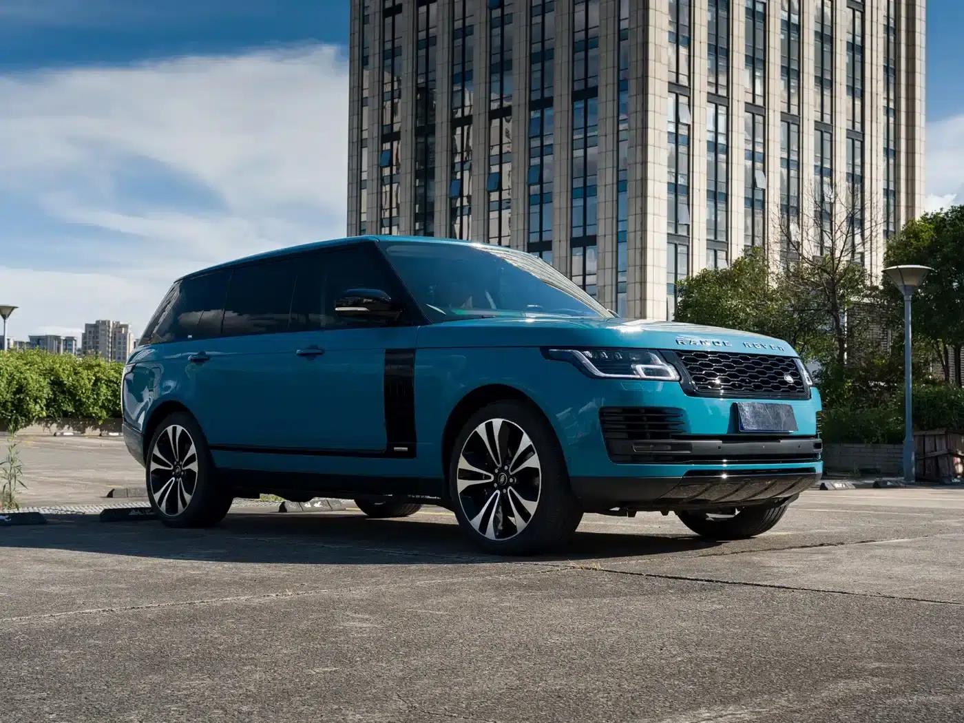 Range Rover 2021 3.0 L6 50th Anniversary Edition — миниатюра 3