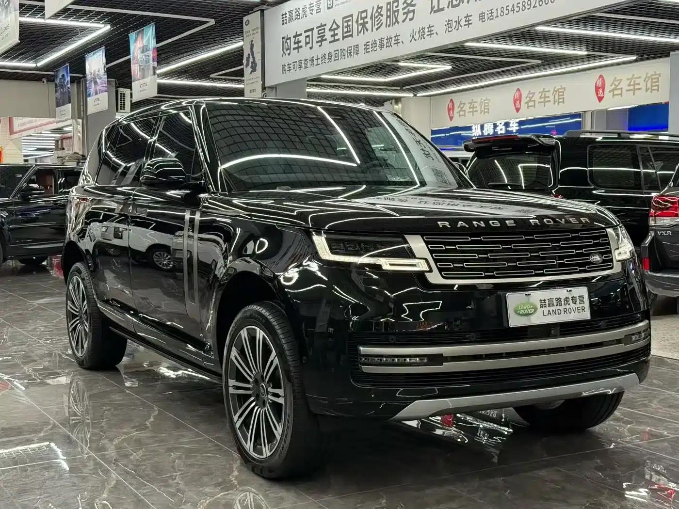 Range Rover 2024 3.0 L6 400PS Grand Long Wheelbase — миниатюра 1