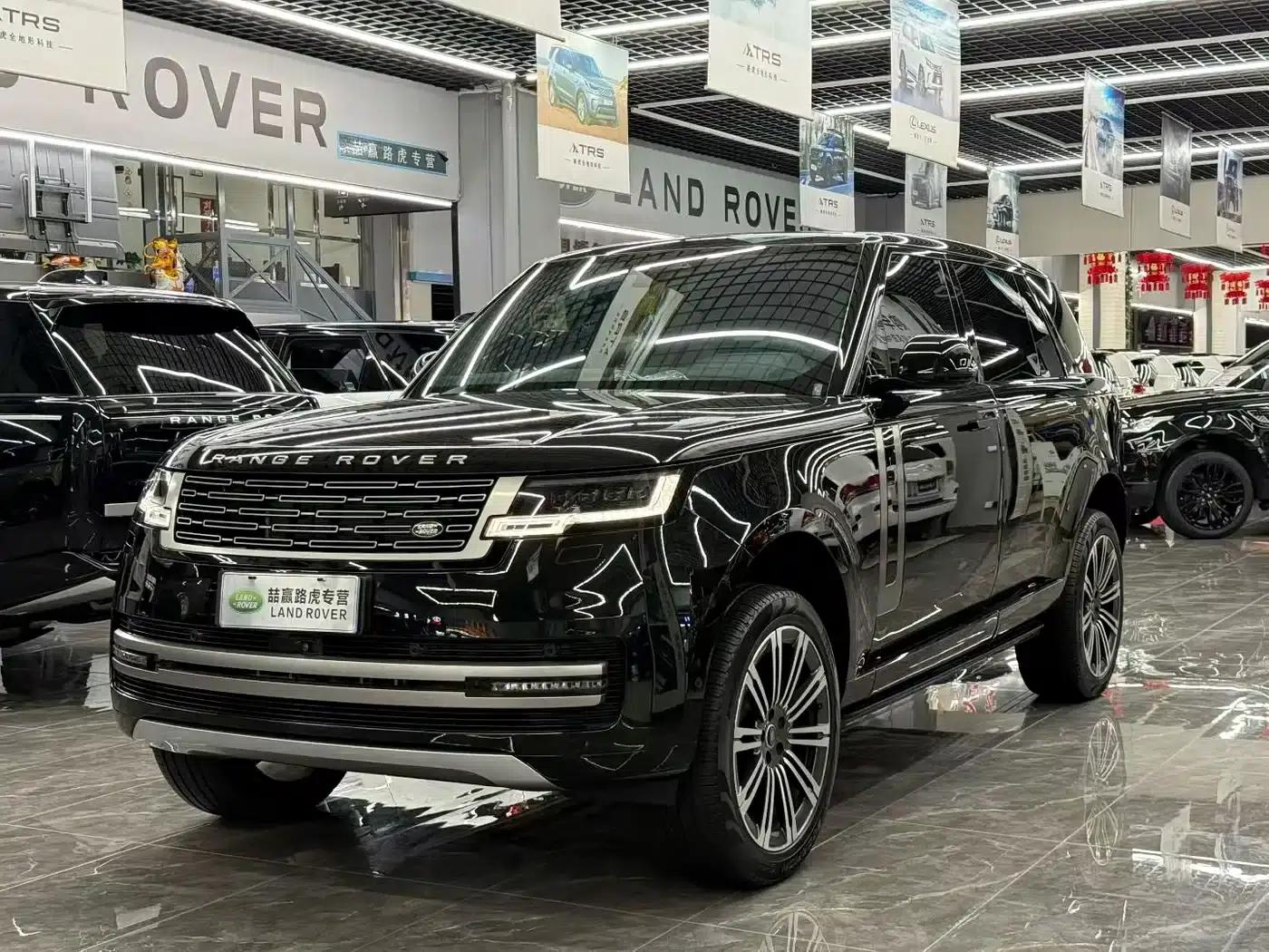 Range Rover 2024 3.0 L6 400PS Grand Long Wheelbase — миниатюра 3
