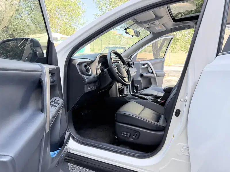 2013 RAV4 2.0L CVT 4WD Elite Edition — миниатюра 6