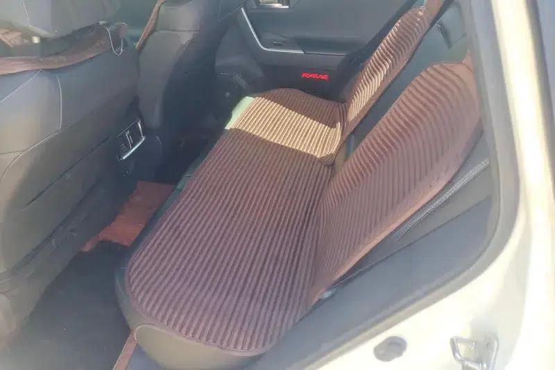 RAV4 2020 2.0L CVT 2WD Fashion Plus Edition — миниатюра 17