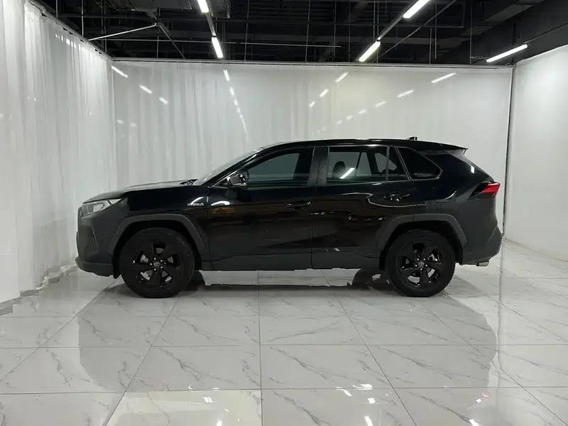 2021 RAV4 Hybrid 2.5L CVT AWD Elite Plus Edition — миниатюра 4