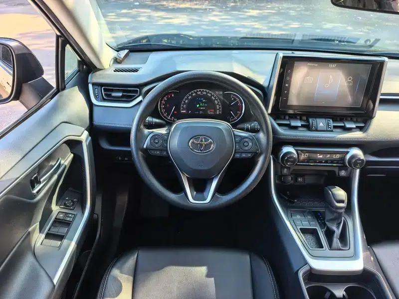 RAV4 2020 2.0L CVT 2WD Fashion Edition — миниатюра 14
