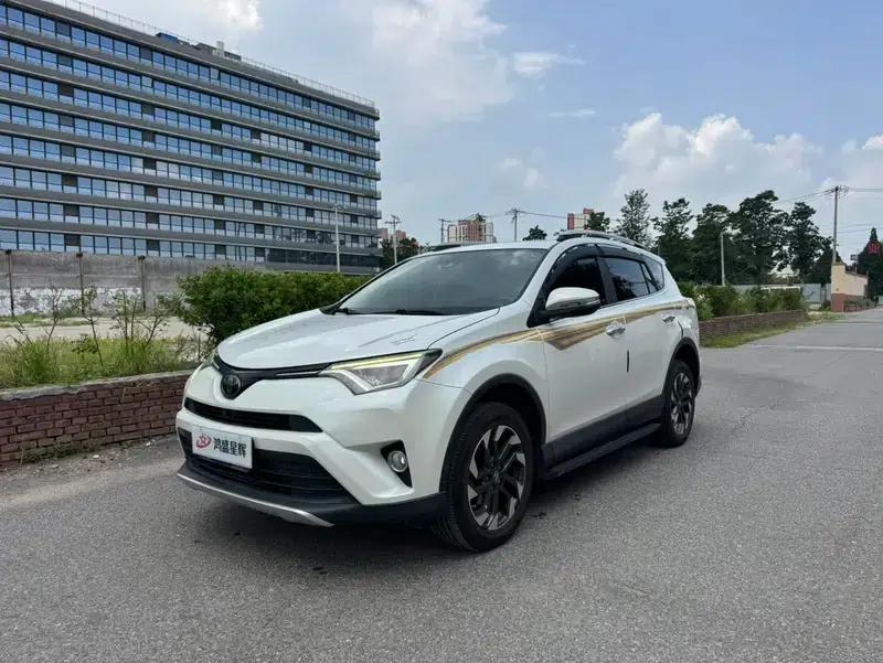 2018 RAV4 2.5L Automatic 4WD Elite i Edition — миниатюра 1