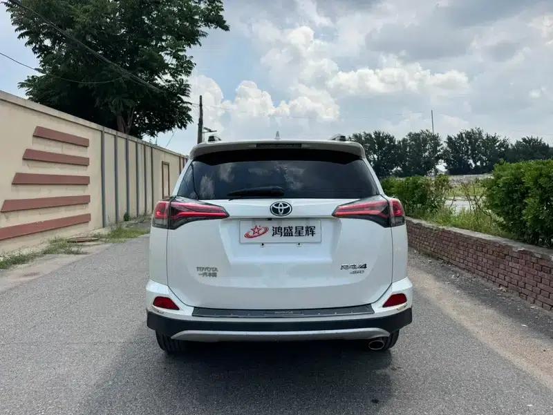 2018 RAV4 2.5L Automatic 4WD Elite i Edition — миниатюра 5