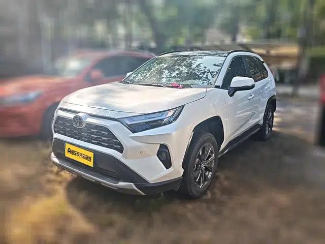 2024 RAV4 2.0L CVT 2WD Fashion Plus Edition