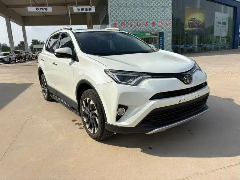 2018 RAV4 2.5L Automatic 4WD Elite i Edition — миниатюра 2