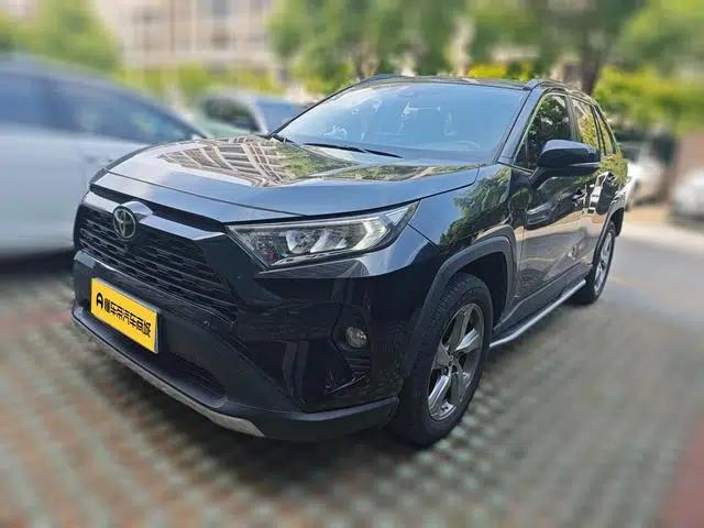 2022 RAV4 2.0L CVT 2WD Fashion Plus Edition